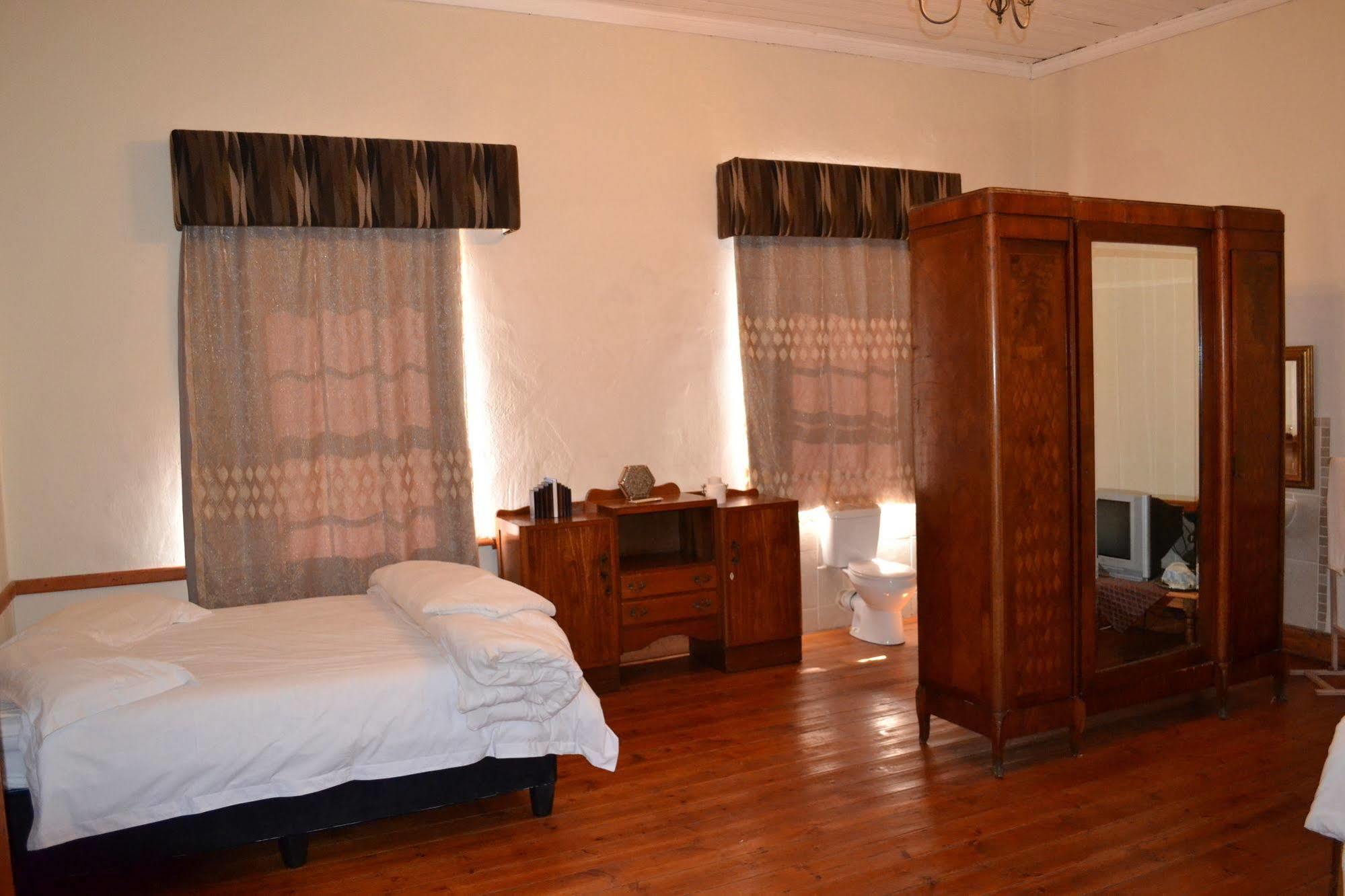 Schulteheim Hotel Uniondale (Western Cape) Exterior foto